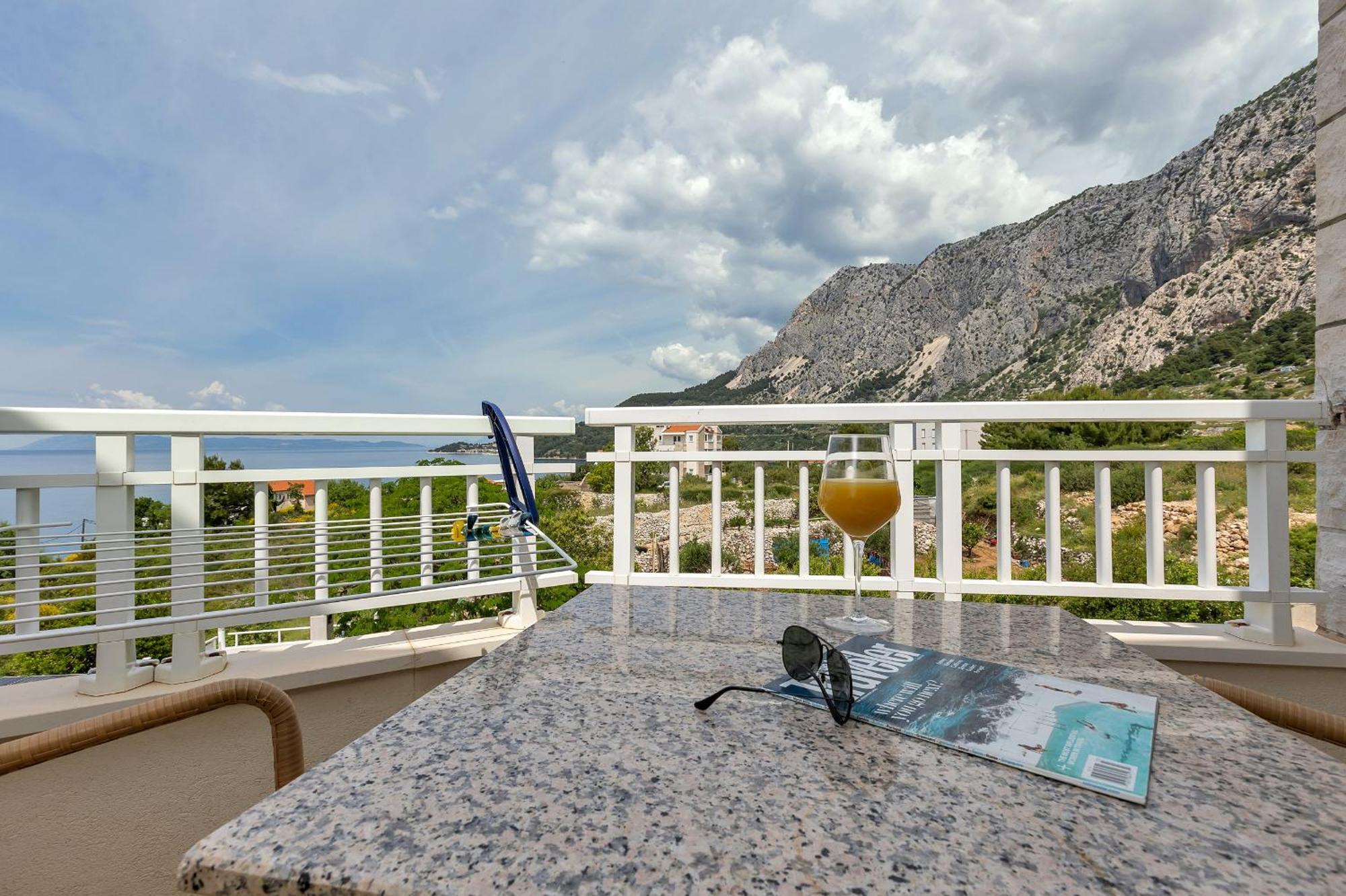 Grand View Apartments Drašnice Eksteriør billede