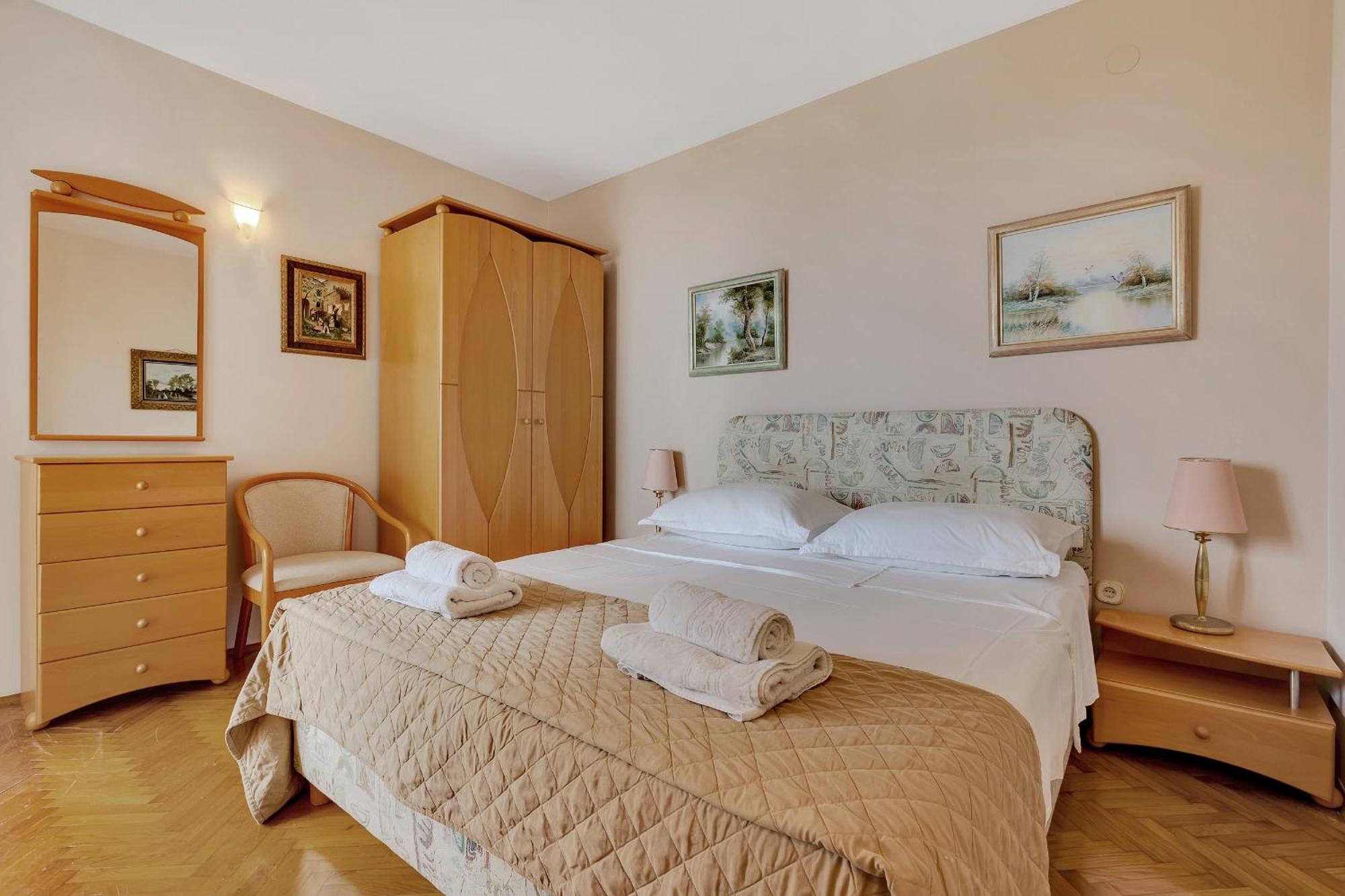 Grand View Apartments Drašnice Eksteriør billede